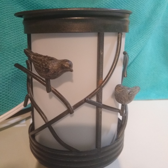 Scented Illuminated Wax Cake Diffuser, Electric - Picture 4 of 8